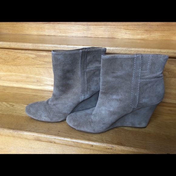 REDUCED! Nine West suede wedge boots - Picture 2 of 8